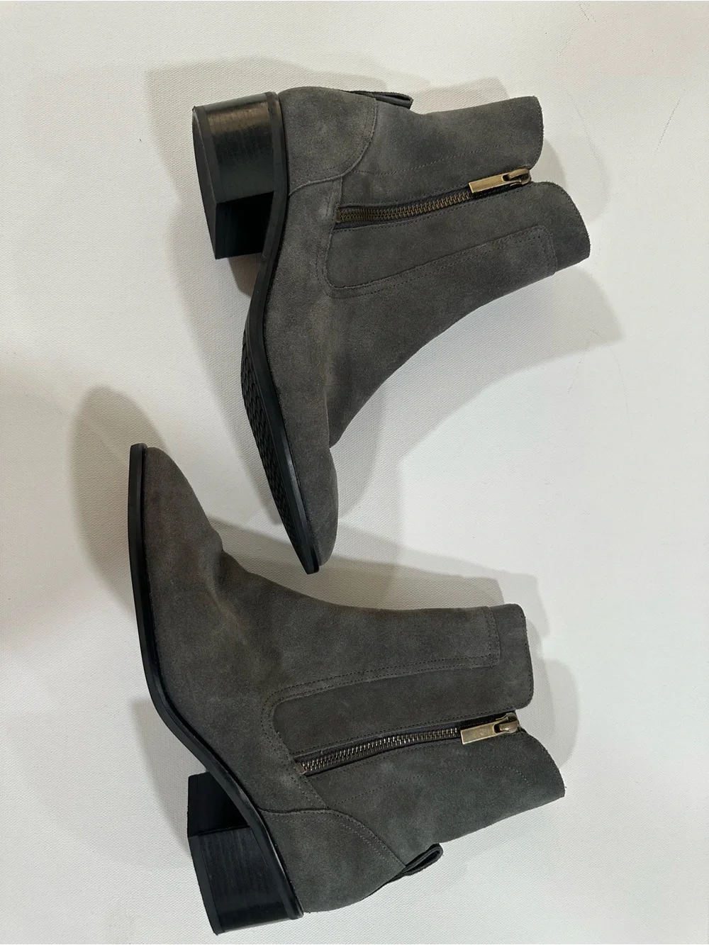 Cole Haan Grand 360 Gray Faux Suede Ankle Boots Size 8B Side Zip Booties